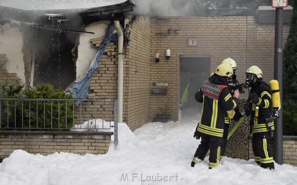 Feuer 2 Y Explo Koeln Hoehenhaus Scheuerhofstr P0336.JPG - Miklos Laubert